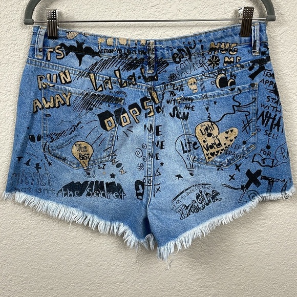 Zara Graffiti High Rise Cut Off Denim Jean Shorts Sz 10 - Picture 6 of 12